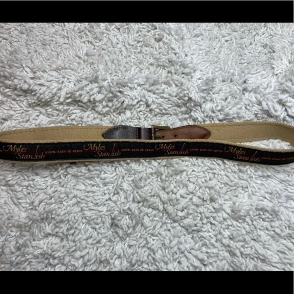 YRI Myles‎ Standish golf belt sz 38